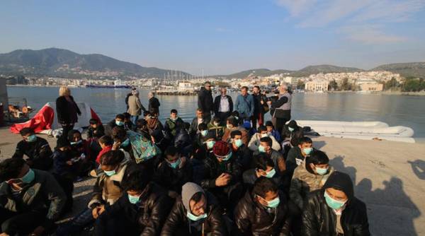 Πάνω από 800.000 μετανάστες έφτασαν στα ελληνικά νησιά το 2015