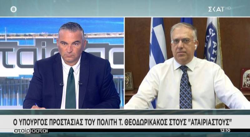 Θεοδωρικάκος: Αυξάνεται στα δέκα χρόνια η διάρκεια των ελληνικών διαβατηρίων (Βίντεο)