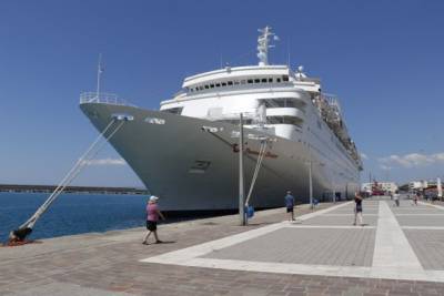 1.713 τουρίστες με το &quot;Thomson Dream&quot; στην Καλαμάτα
