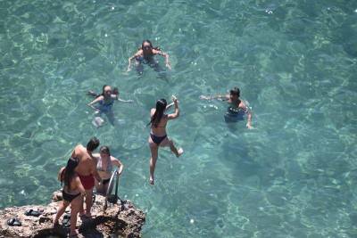 Καιρός: Σε υψηλά επίπεδα σήμερα ο υδράργυρος (Βίντεο)