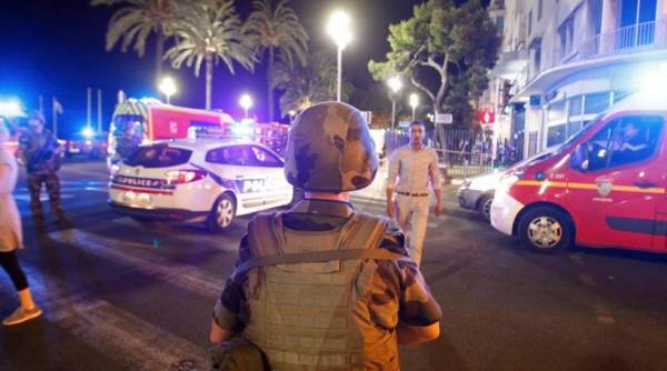 ΑΝΤΑΡΣΥΑ για Νίκαια