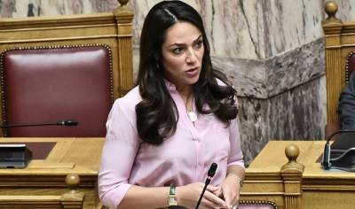 Μιχαηλίδου για προσωπικό βοηθό: 1.800 αιτήσεις στην Αττική σε λιγότερο από μία εβδομάδα