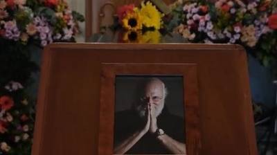 Στην τελευταία του κατοικία στο Α' Νεκροταφείο Αθηνών ο Διονύσης Σαββόπουλος