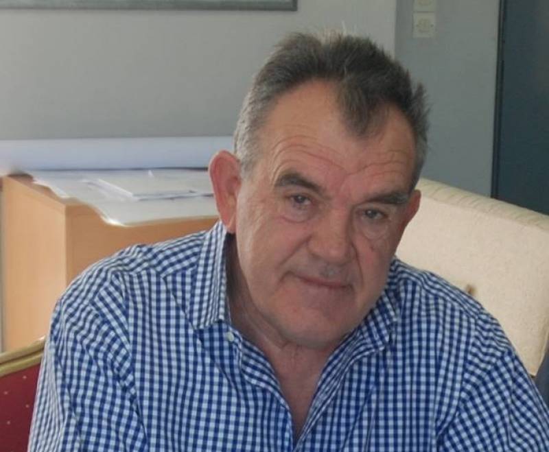 Μεσσήνη: Παράταση σε συμβάσεις εργαζομένων ζητεί ο Τσώνης