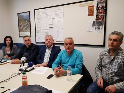 Με μήνυση απειλεί το Μπέζο η ΠΟΕΔΗΝ - “Καλές Απόκριες” λέει ο διοικητής του Νοσοκομείου Καλαμάτας