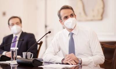 Μητσοτάκης: Από τη Δευτέρα τα self test και στους χώρους εργασίας