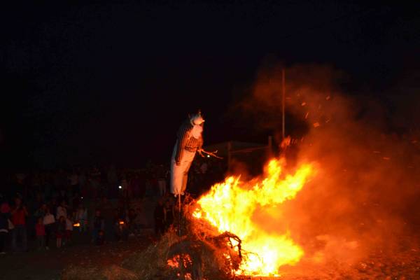 Κάψιμο του Ιούδα στο Καλό Νερό