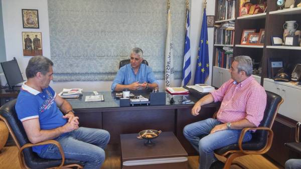 Συνάντηση για τη στελέχωση του ΕΚΑΒ Πύλου