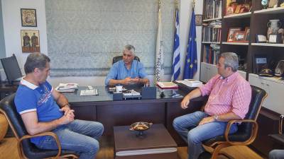 Συνάντηση για τη στελέχωση του ΕΚΑΒ Πύλου