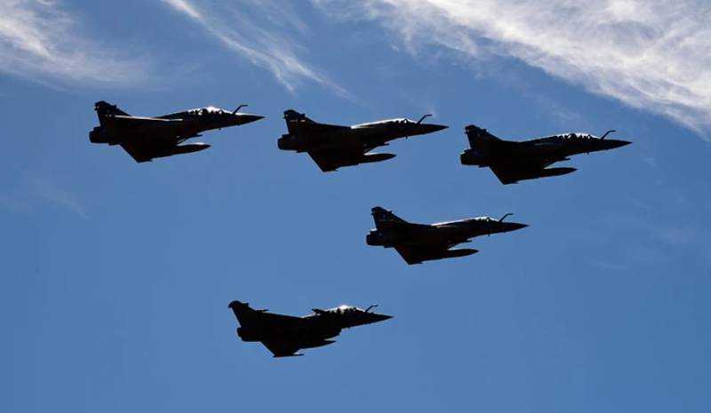 Υπερπτήσεις τουρκικών F-16 πάνω από Ανθρωποφάγους και Μακρονήσι