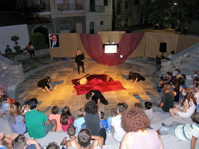Απόλαυσαν θέατρο στο Διαβολίτσι