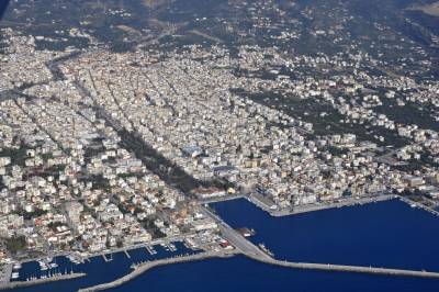 Καλαμάτα: Φύτευση 20.000 δέντρων και εξεύρεση χώρων στάθμευσης - Οι στόχοι της Δημοτικής Αρχής