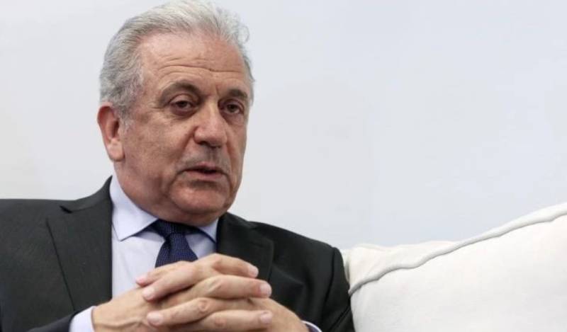 Αβραμόπουλος: Η Ευρωπαϊκή Ένωση δεν θα πρέπει για κανέναν λόγο να μπει σε διάλογο με το καθεστώς Λουκασένκο