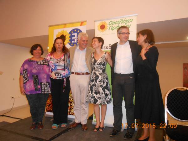 Η Λυμπεροπούλου σε εκδήλωση για την κρίση