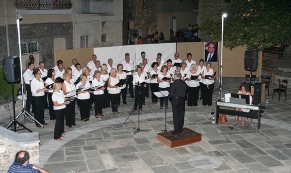 Εργα Χατζιδάκι και Θεοδωράκη από τη χορωδία της “Αρμονίας”