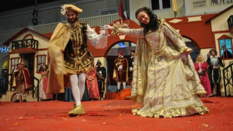 Με την κηδεία της Μάσκας πέφτει η αυλαία του Ζακυνθινού Καρναβαλιού