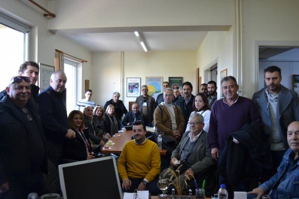 Κύπριοι μελισσοκόμοι επισκέπτονται τη Μεσσηνία