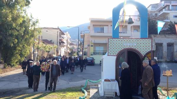 Γιόρτασαν στο εκκλησάκι του λιμανιού στην Κυπαρισσία