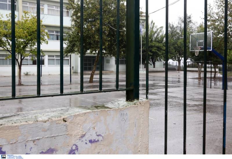 Το 112 «επεκτείνεται» και στα κλειστά σχολεία