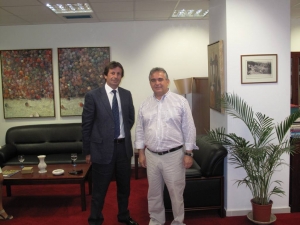 Συνάντηση Αποστολόπουλου με επίτιμο πρόξενο Ρωσίας