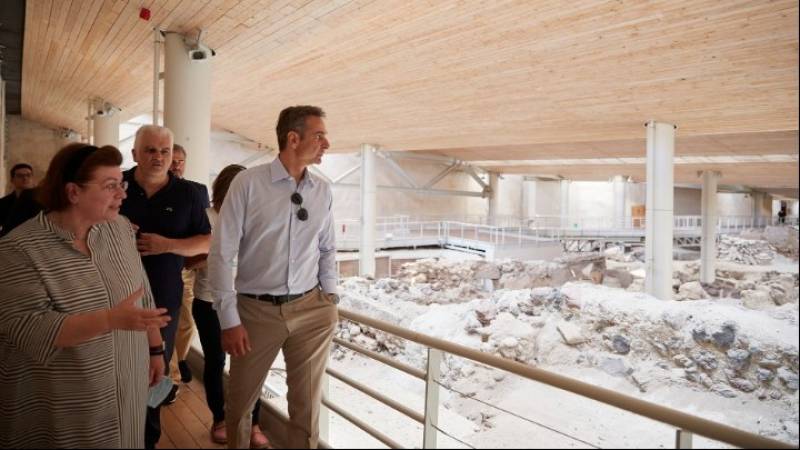 Μητσοτάκης από Σαντορίνη: Η Ελλάδα είναι έτοιμη να υποδεχθεί τους τουρίστες με ασφάλεια (βίντεο)