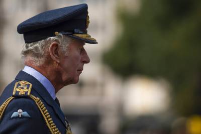 Κηδεία Ελισάβετ: Στην Ουαλία ο βασιλιάς Κάρολος την τρίτη μέρα του λαϊκού προσκυνήματος (βίντεο)