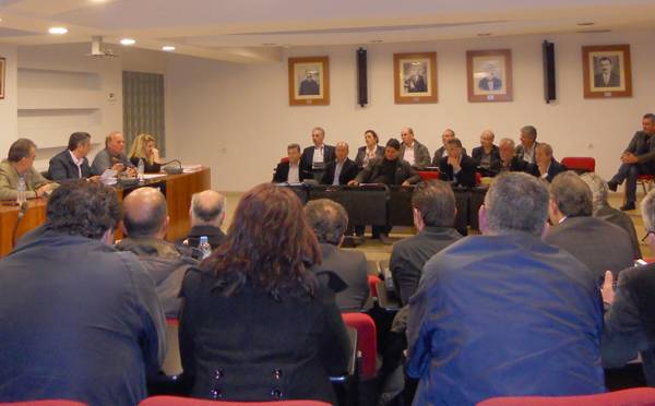 Καβγάς για τις προσκλήσεις στις εκδηλώσεις της Αίπειας 