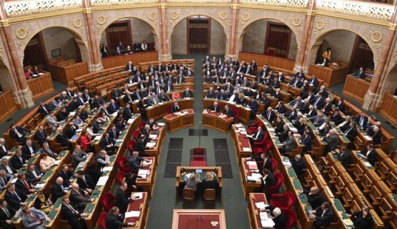 Η μοναδική χώρα της ΕΕ που δεν διαθέτει ούτε μία γυναίκα υπουργό!
