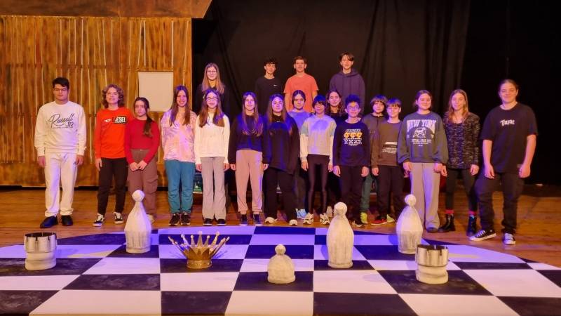 Πειραματική Σκηνή Καλαμάτας: Πρεμιέρα για την παράσταση «Ματίας ο Πρώτος, τα παιδιά στην εξουσία, οι μεγάλοι στα σχολεία»