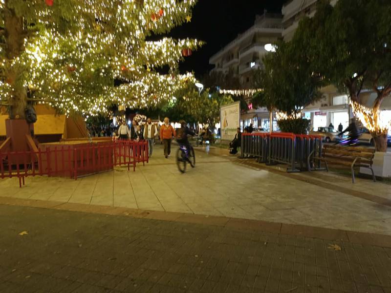 Εκτεθειμένοι πολίτες...