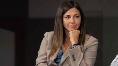 Η Ζαχαράκη για τα κενά εκπαιδευτικών στα σχολεία της Μεσσηνίας