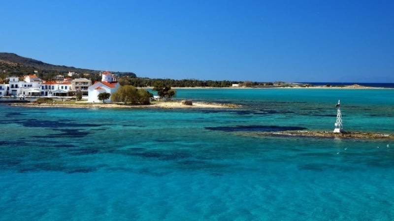 Ελαφόνησος: Ο εξωτικός παράδεισος της Πελοποννήσου που στοχεύει στην αειφόρο τουριστική ανάπτυξη