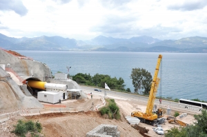 Σύσσωμοι οι Ηλειοι στο Υπουργείο: Η Ολυμπία Οδός να φτάσει στην Τσάκωνα