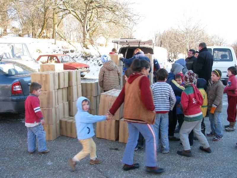 Σχεδόν 60 εκατ. άνθρωποι εκτοπίστηκαν λόγω συγκρούσεων και φυσικών καταστροφών