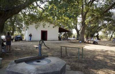 Κοίμιση Θεοτόκου - Ρίπαινα