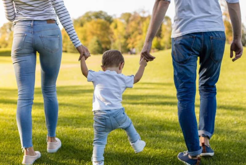 Σοφία Ζαχαράκη: Αύξηση των αναδοχών παιδιών και των υιοθεσιών μεταξύ 2022 και 2023