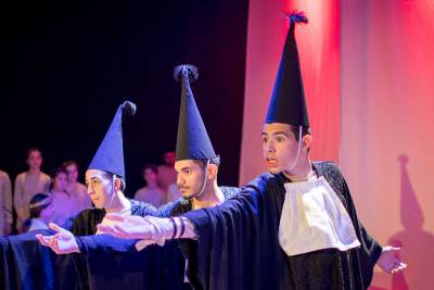 Τελευταίες παραστάσεις του θεατρικού το "Το σκλαβί"