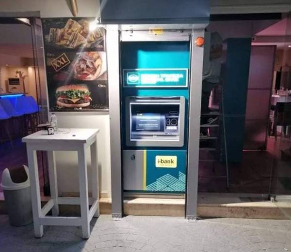 Χρειάζονται και άλλα ΑΤΜ