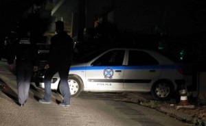 Πατέρας και γιος έδειραν... λάθος πρόσωπο