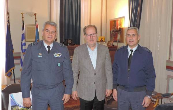 Εθιμοτυπικές επισκέψεις του νέου διοικητή της 120 ΠΕΑ