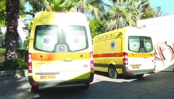 Μόνο με τα δύο καινούργια ασθενοφόρα λειτουργεί το ΕΚΑΒ Καλαμάτας