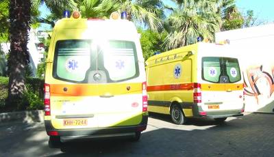 Μόνο με τα δύο καινούργια ασθενοφόρα λειτουργεί το ΕΚΑΒ Καλαμάτας