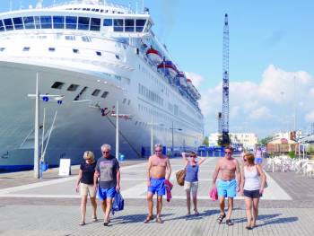 1.459 τουρίστες στην Καλαμάτα με το &quot;Thomson Majesty&quot;