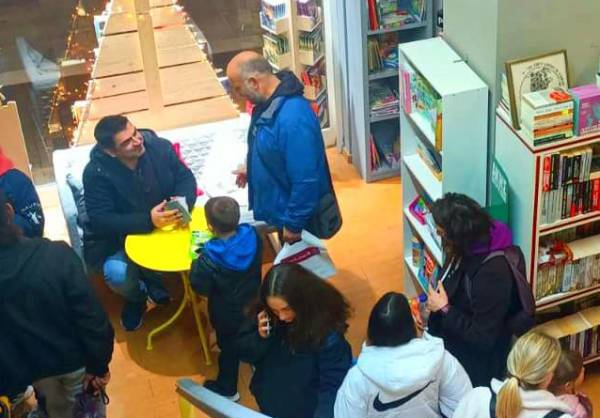 Ζωντάνεψαν την ιστορία &quot;Ερχεται ο γίγαντας&quot;