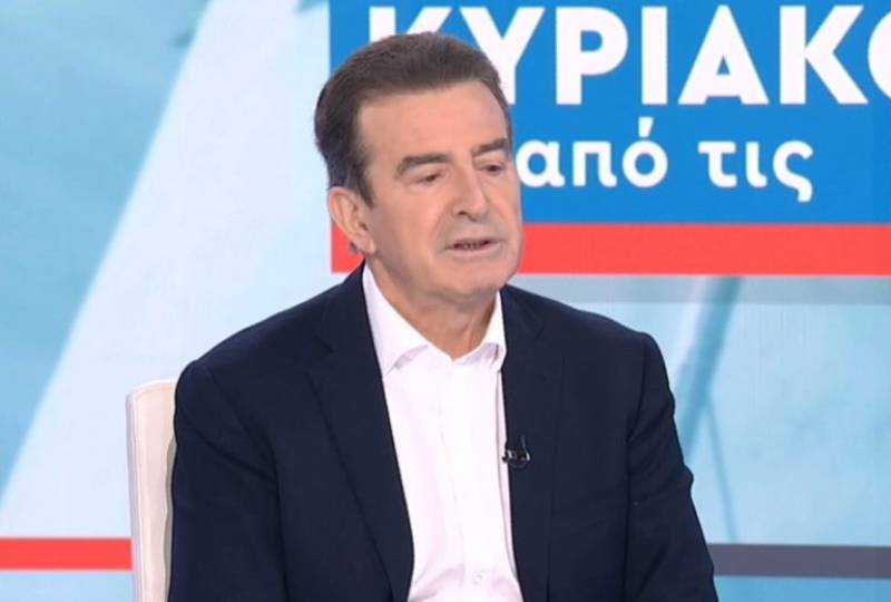 Χρυσοχοΐδης: Τέλος τα ηλεκτρικά πατίνια σε ανήλικους – Μηδενική ανοχή στα «στραβά μάτια» για τα ενοικιαζόμενα μέσα στα νησιά (Βίντεο)