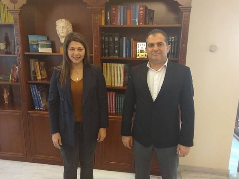 Βασιλόπουλος με Ζαχαράκη για 1ο Ειδικό Δημοτικό Σχολείο Καλαμάτας