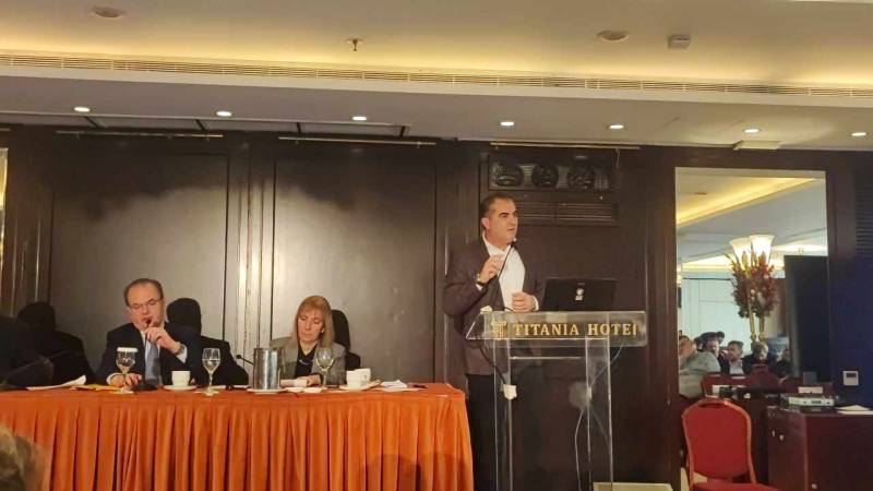Ο Βασιλόπουλος στη συνέλευση της Ένωσης ΔΕΥΑ
