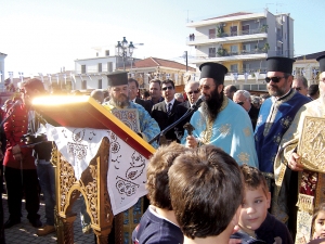 Φιλιατρά: Αγιάστηκαν τα νερά στο σιντριβάνι