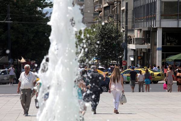 Ερχεται καύσωνας από αύριο έως Δευτέρα σε όλη τη χώρα