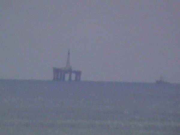 Πλωτό γεωτρύπανο στις δυτικές ακτές της Μεσσηνίας